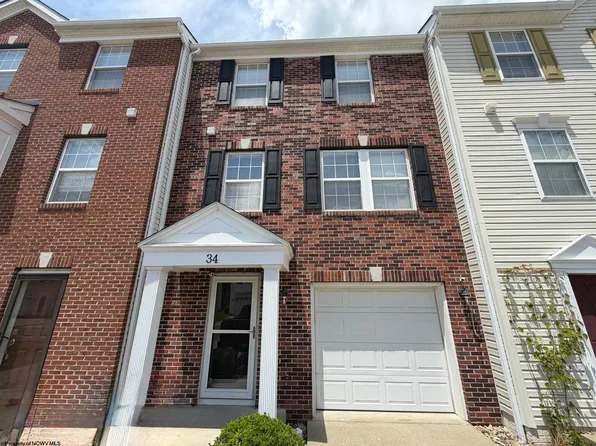 34 Robin Ln, Morgantown, WV 26508
