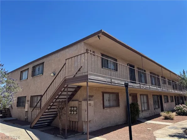 615 S Royal Crest Cir, Las Vegas, NV