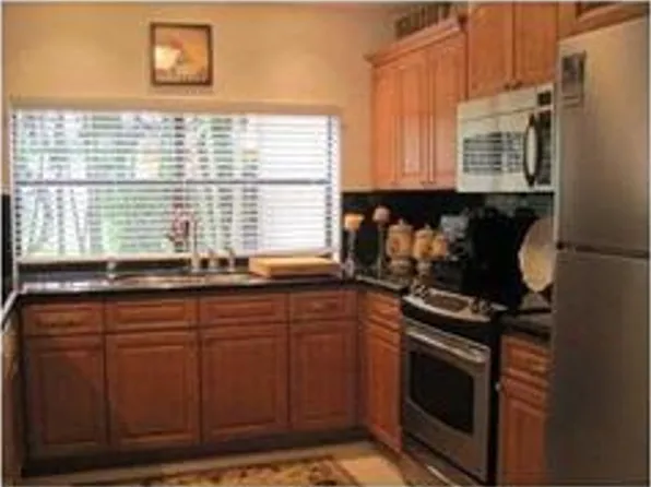 6115 Via Laguna Ln, Boca Raton, FL 33433