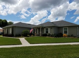 2118 Edgewater Cir SE, Winter Haven, FL 33880