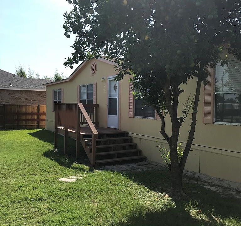 1st image of 147 Lago Vista Dr