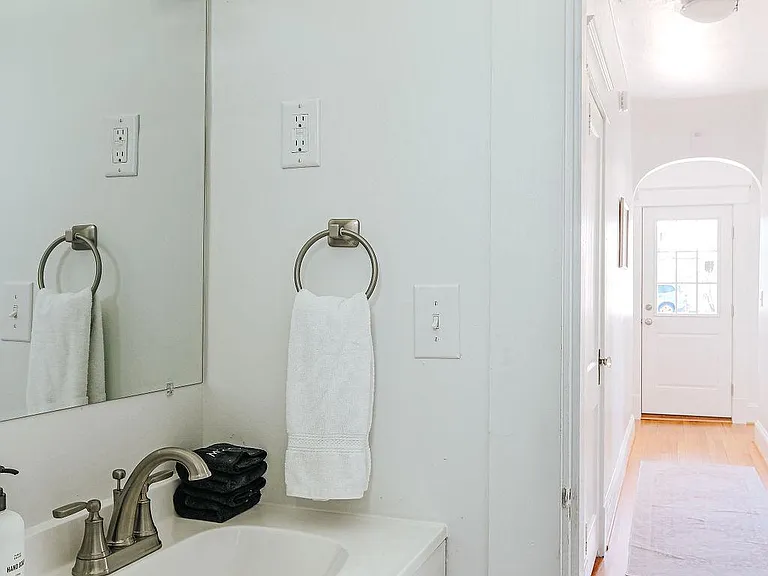 2311 Fontaine Ave — Photo 17
