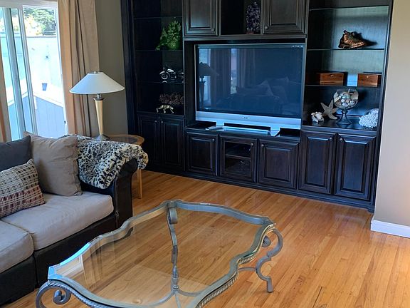 5th image of 501 Loma Vista Ter