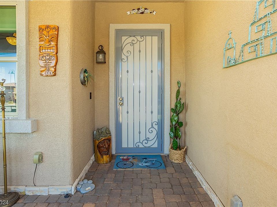 1st image of 746 Orange Plume Walk #0