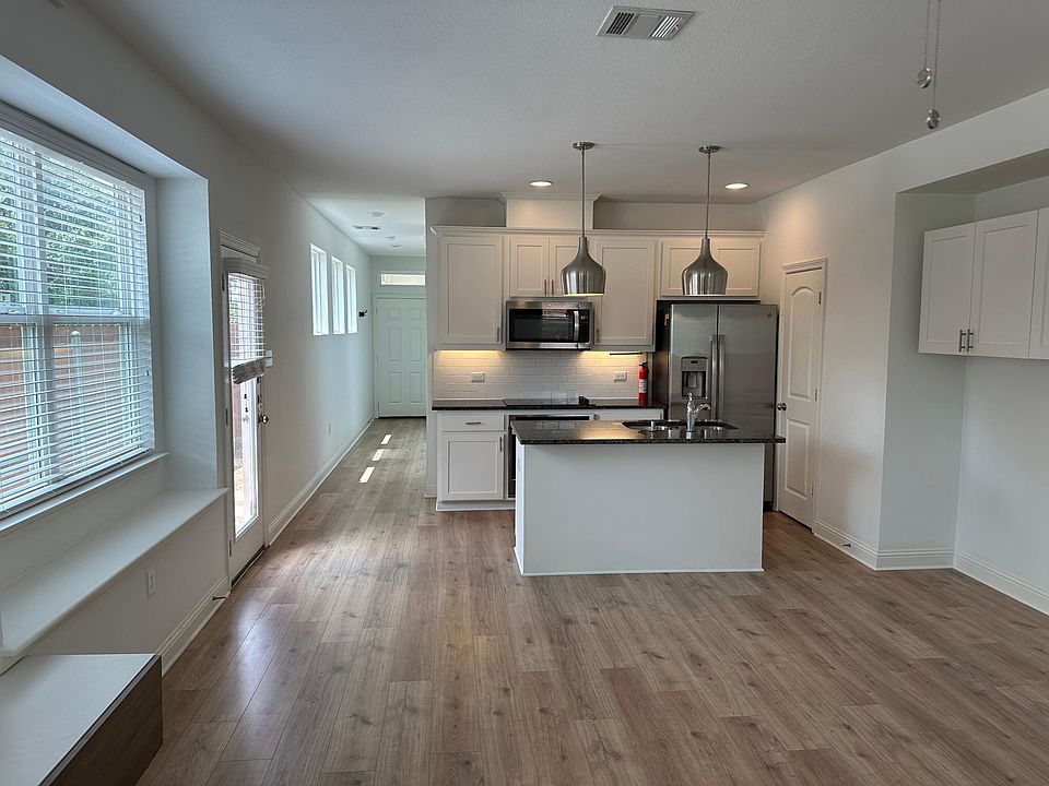 1st image of 480 S Edna Ave
