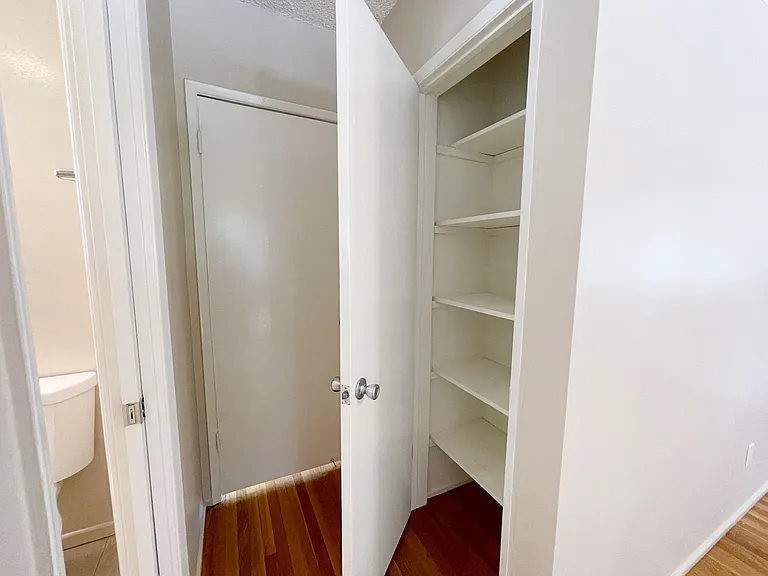 804 S Orange Grove Blvd #804 — Photo 19
