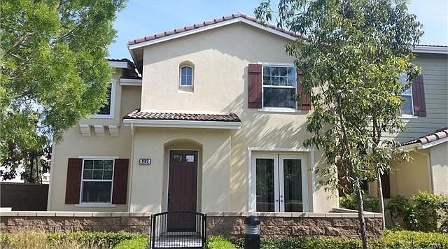 1st image of 1402 Claremont Way