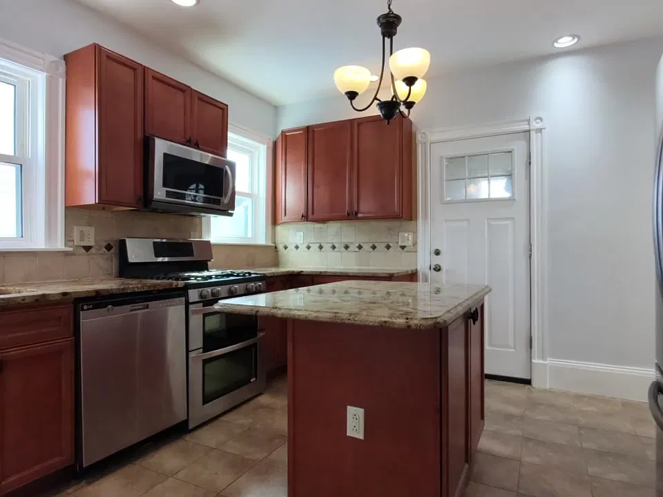 75 Savin St #3