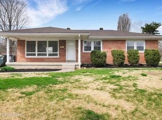 4034 Addison Ln, Shively, KY 40216