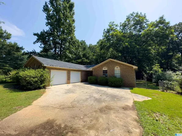 3019 Sartain Dr, Adamsville, AL 35005
