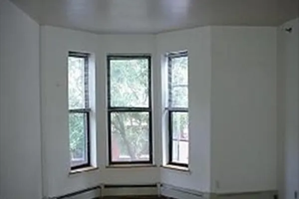 Rented by Corcoran | media 21