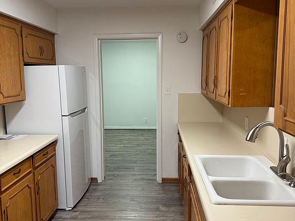 3rd image of 3507 Nw Pkwy