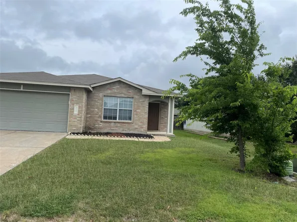 304 Will Ln, Hutto, TX 78634