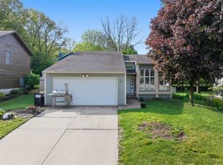 826 Northland Pl NE, Rochester, MN 55906