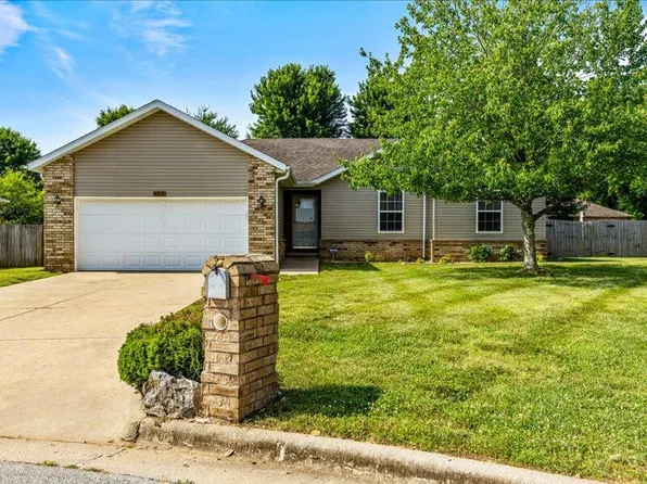 4910 W Stanford Street, Springfield, MO 65802