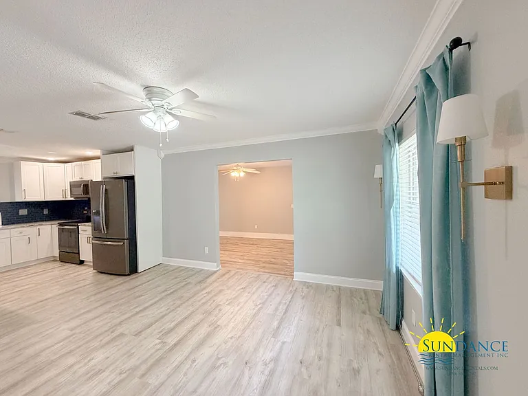 501 Dona Ave — Photo 6