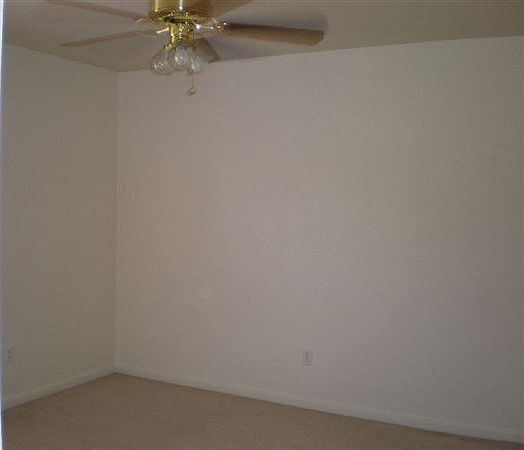 2300-B Wildewood 009