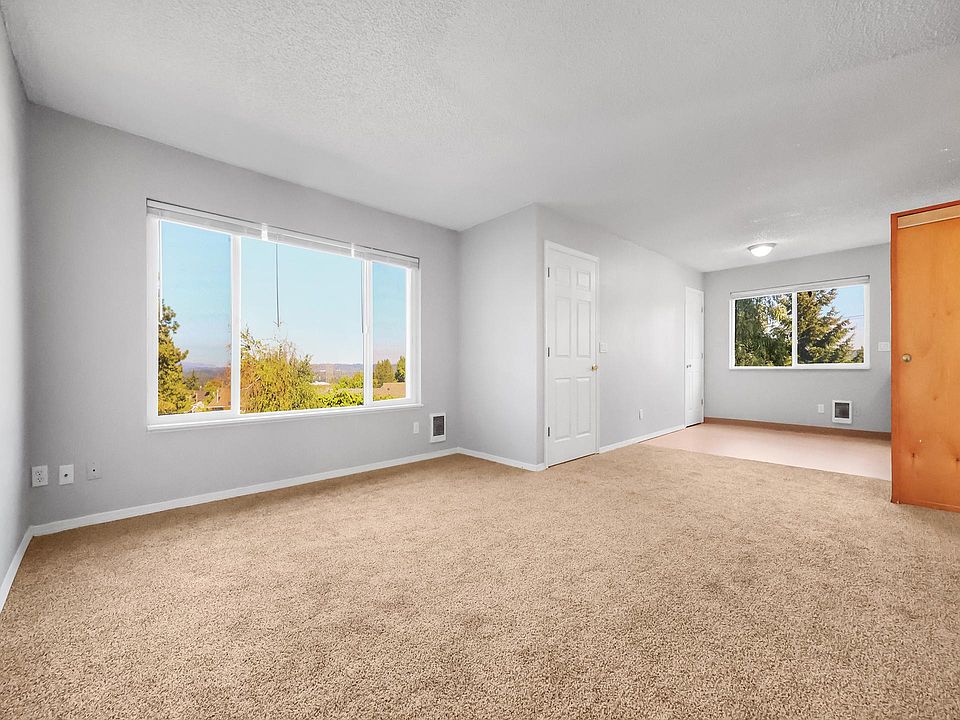 1st image of 186 Molalla Ave #186