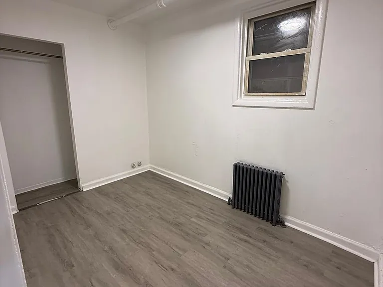 4 Chestnut St #2 — Photo 6