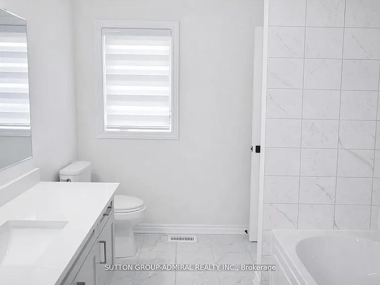 65 Barkerville Dr — Photo 19