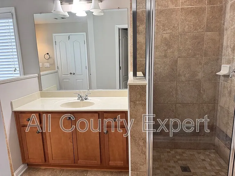 6020 Falls Landing Dr — Photo 17