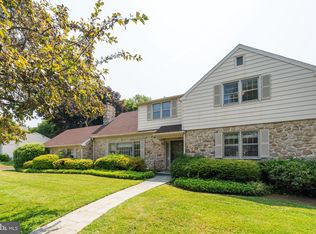 815 Gregory Rd, Jenkintown, PA 19046