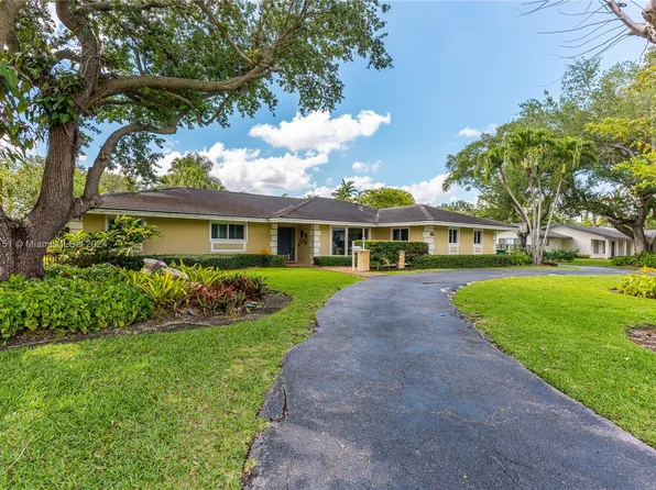 14902 SW 74th Pl, Palmetto Bay, FL 33158