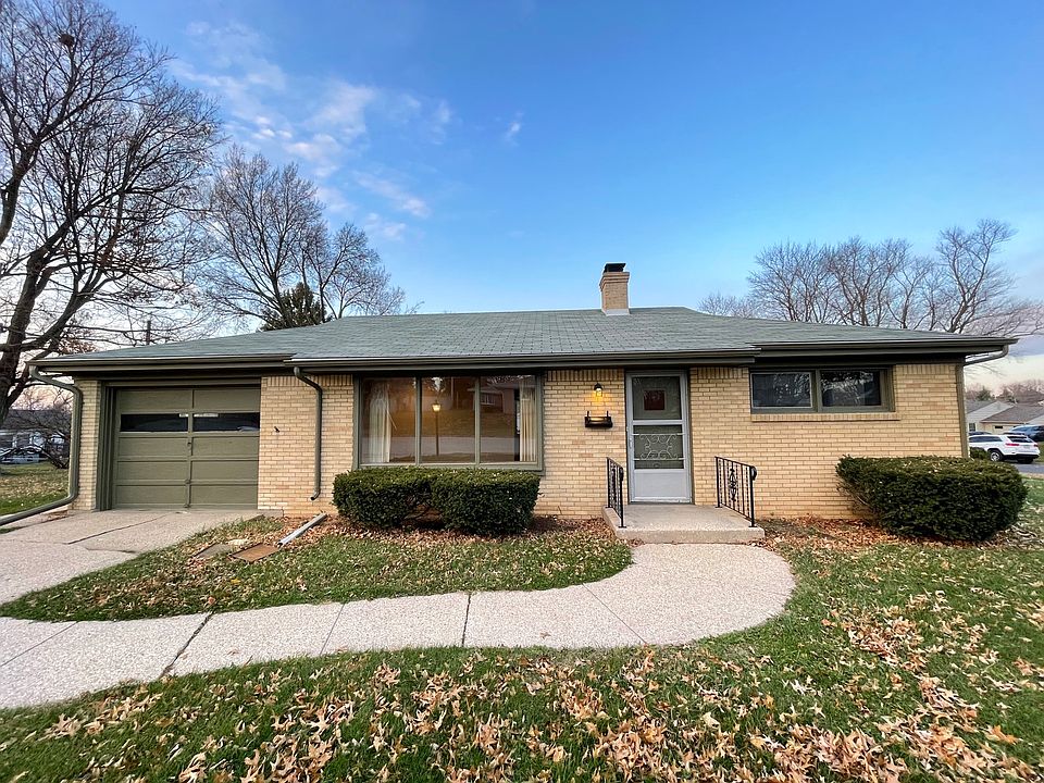 1st image of 3712 Dempster Ave