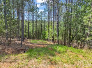 111 Cranberry Ln, Mooresboro, NC 28114