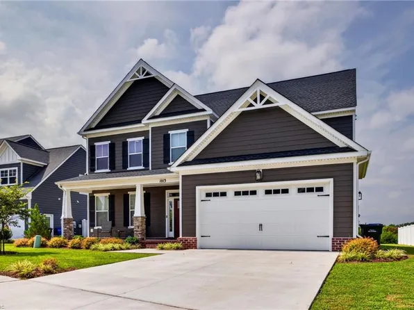 1013 Strawberry Ct, Suffolk, VA 23435