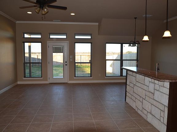 5th image of 4128 Carrera Ln