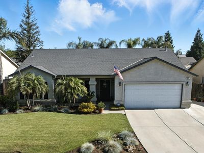 665 W Orange St, Kingsburg, CA, 93631