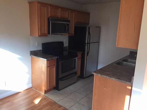 5th image of 4404 Delta St Unit 31