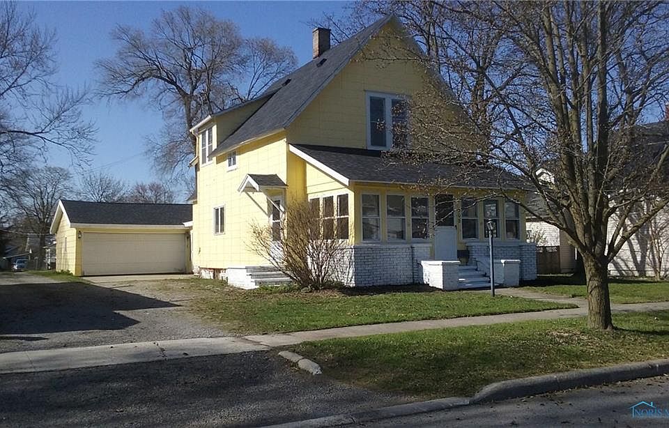 1st image of 308 E Washington St