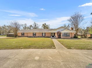 148 Glendon St, Gladewater, TX 75647