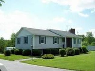 1209 Pushaw Rd, Glenburn, ME 04401