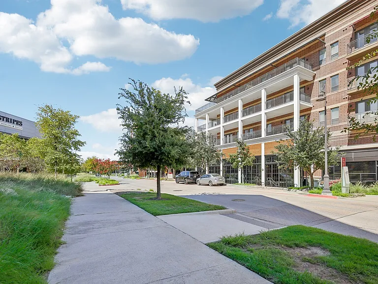The Kelton at Clearfork — Photo 7