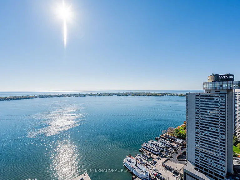 15 Queens Quay E #3403 — Photo 26