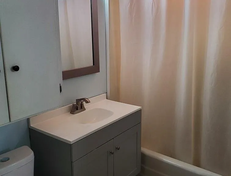55 Oak St #1 — Photo 18