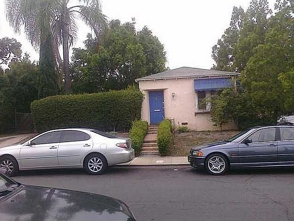 2nd image of 5805 Estelle St