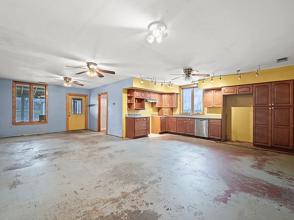 5th image of 1293 S County Road 150 W