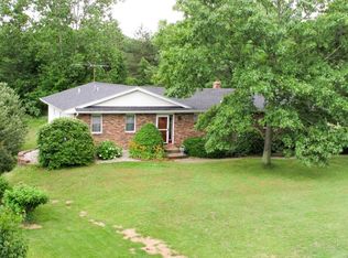 5148 Lands End Dr, Kalamazoo, MI 49009