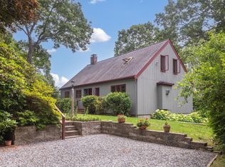 3 Nuovo Dr, Sagamore Beach, MA 02562