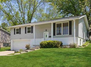 138 Dartmouth St, Iowa City, IA 52245