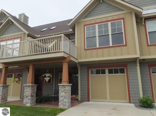 13800 S West Bay Shore Dr APT 6, Traverse City, MI 49684