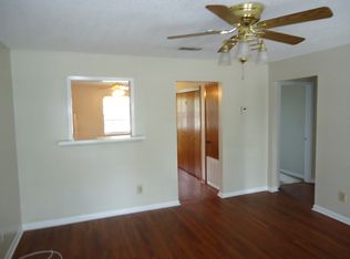 107 Country Ln APT D, Lafayette, LA 70508