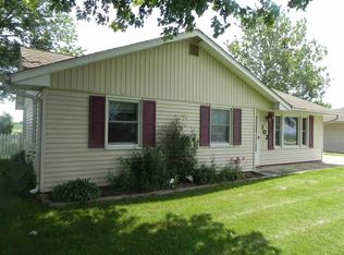 102 Bryant St, Morton, IL 61550