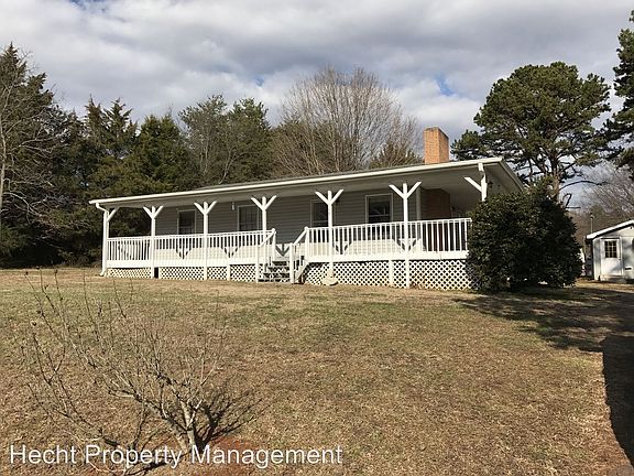 2nd image of 125 Peninsula Dr