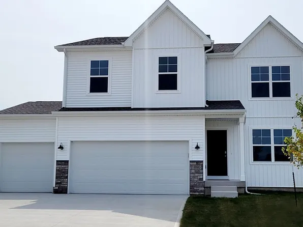 1105 Westridge St SW, Bondurant, IA 50035