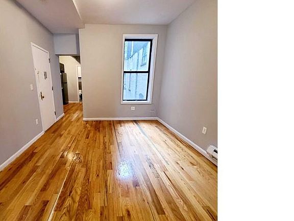 3rd image of 701 Prospect Ave #4B